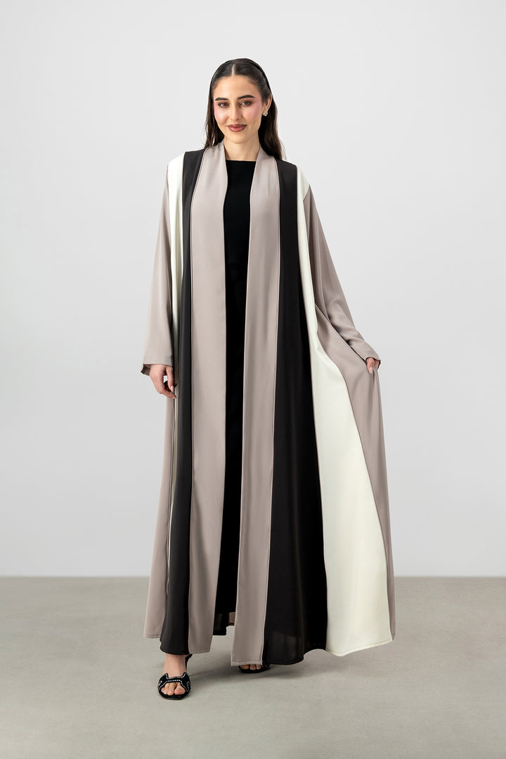 The Verena Abaya