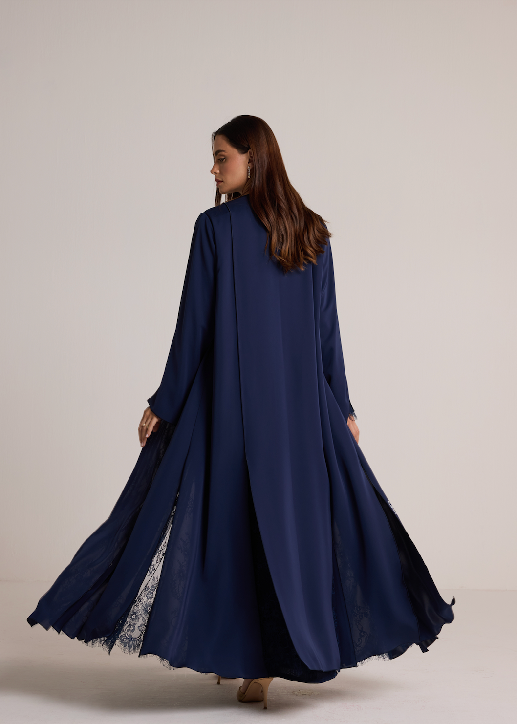 The Vivienne Lace Abaya