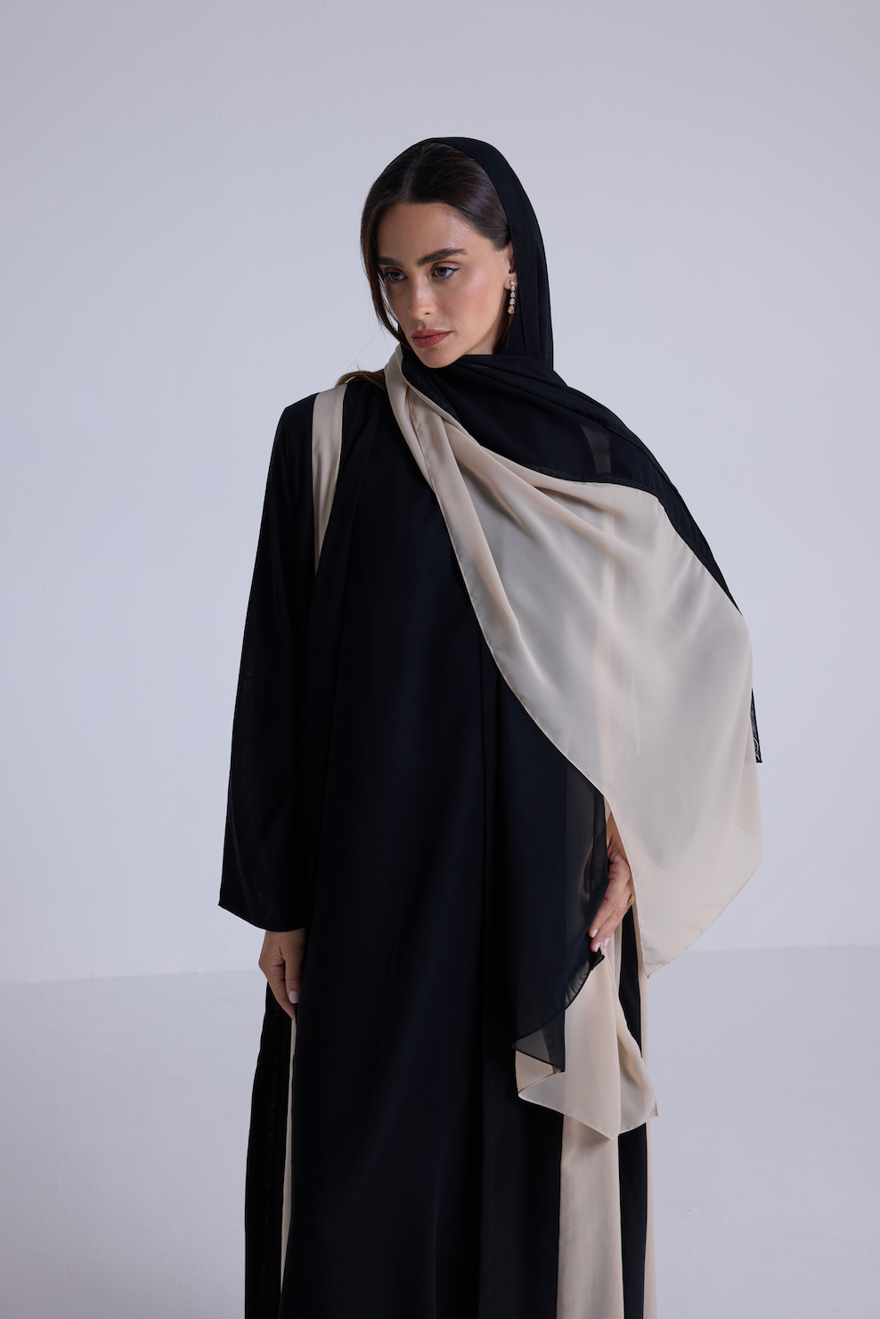 The Linea Abaya