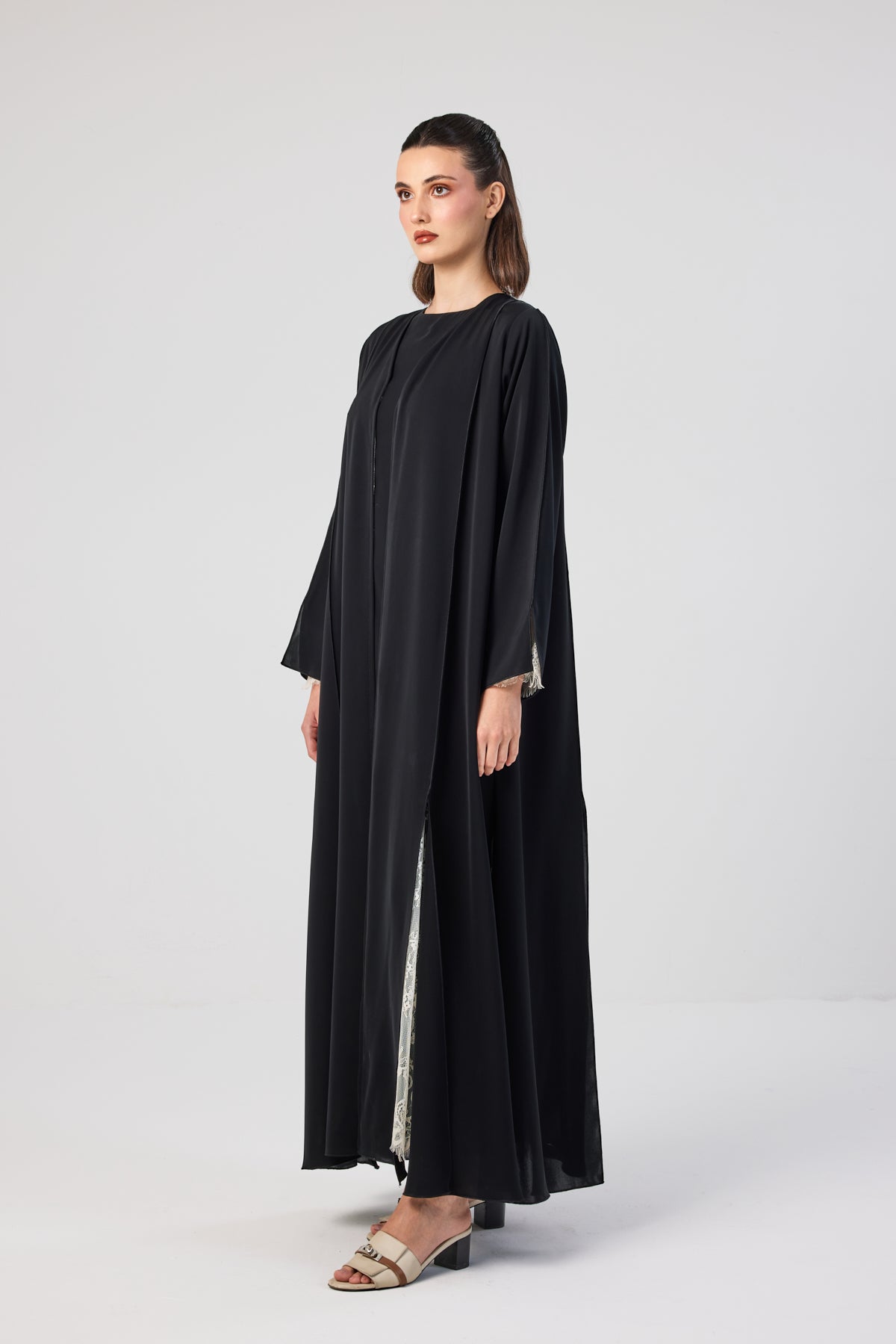The Vivienne Lace Abaya