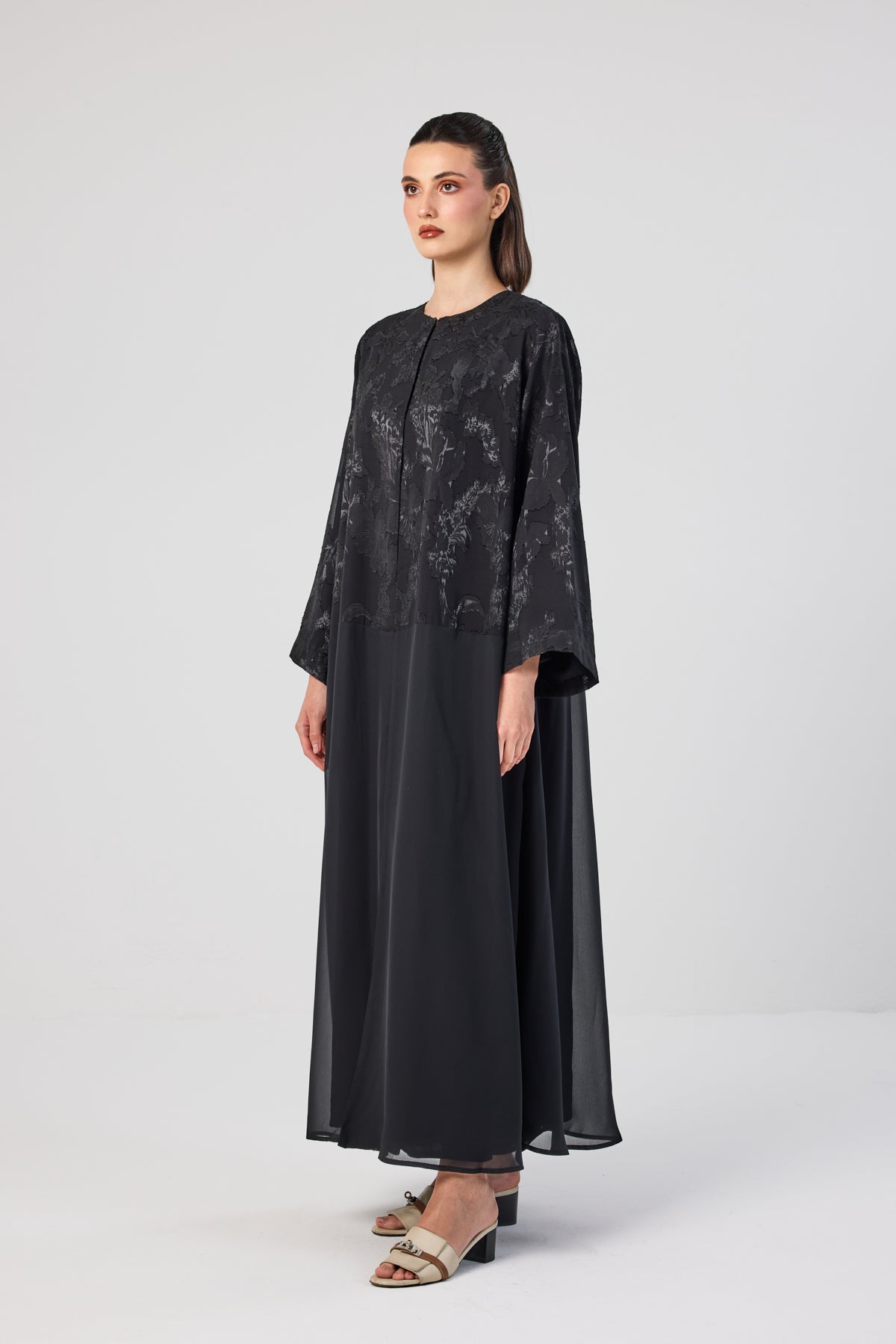 The Solene Abaya