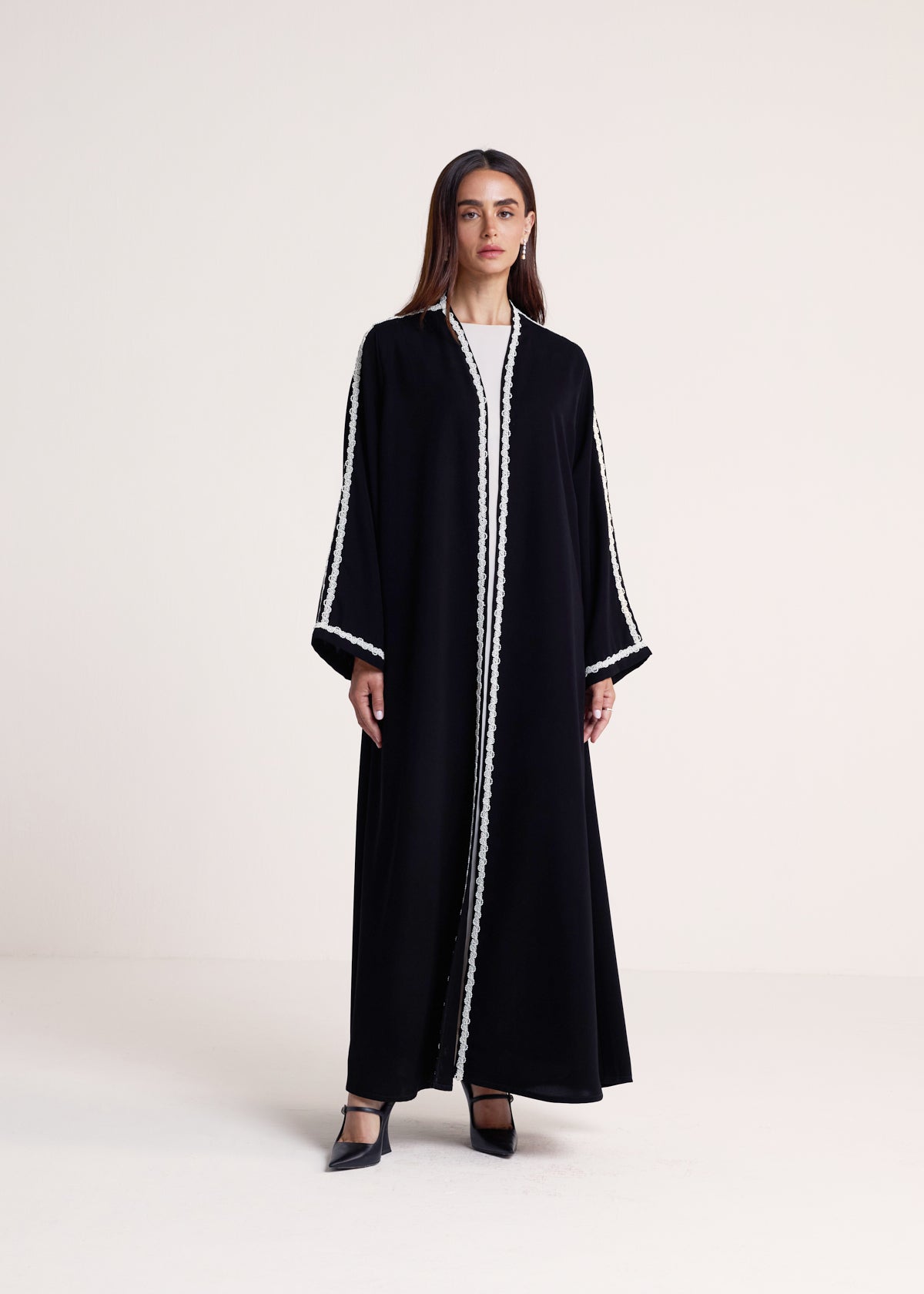 The Victoire Pearl Abaya